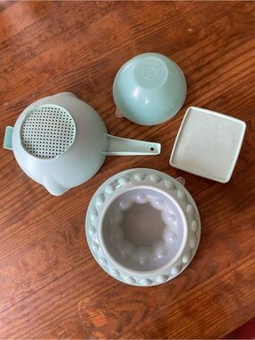 Vintage Retro Tupperware Containers Aqua Bundle Mixed Lot of 4 pieces Kitchen